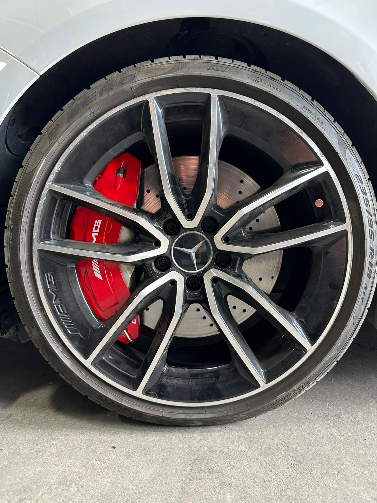 Cubiertas de pinza de freno personalizadas para Mercedes-Benz Clase A