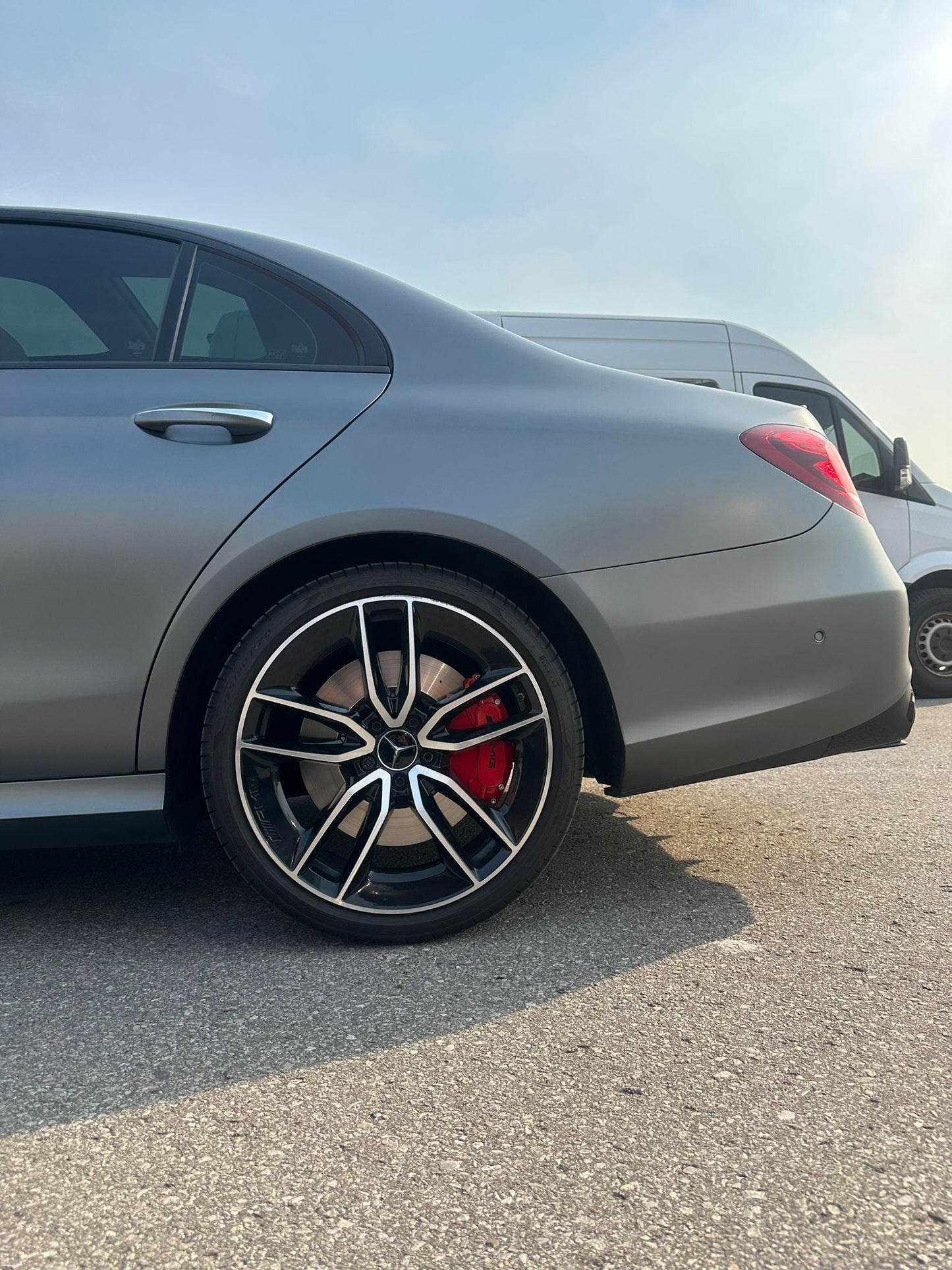 Cubiertas de pinza de freno personalizadas para Mercedes-Benz Clase E