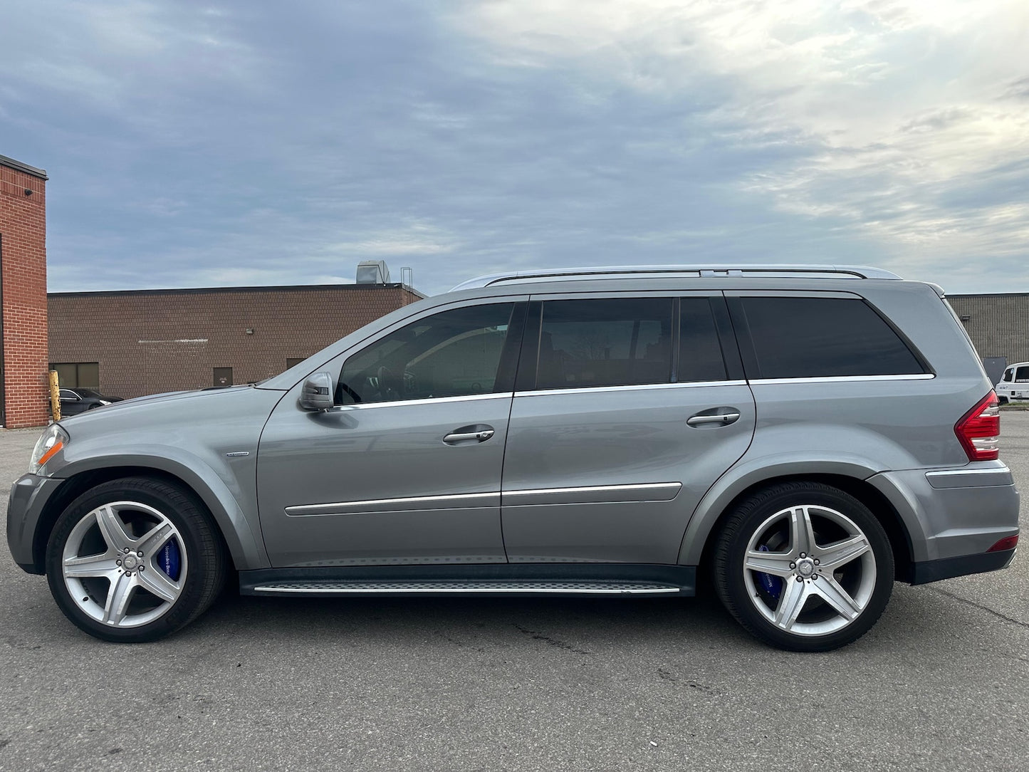 Cubiertas de pinza de freno personalizadas para Mercedes-Benz Clase GL
