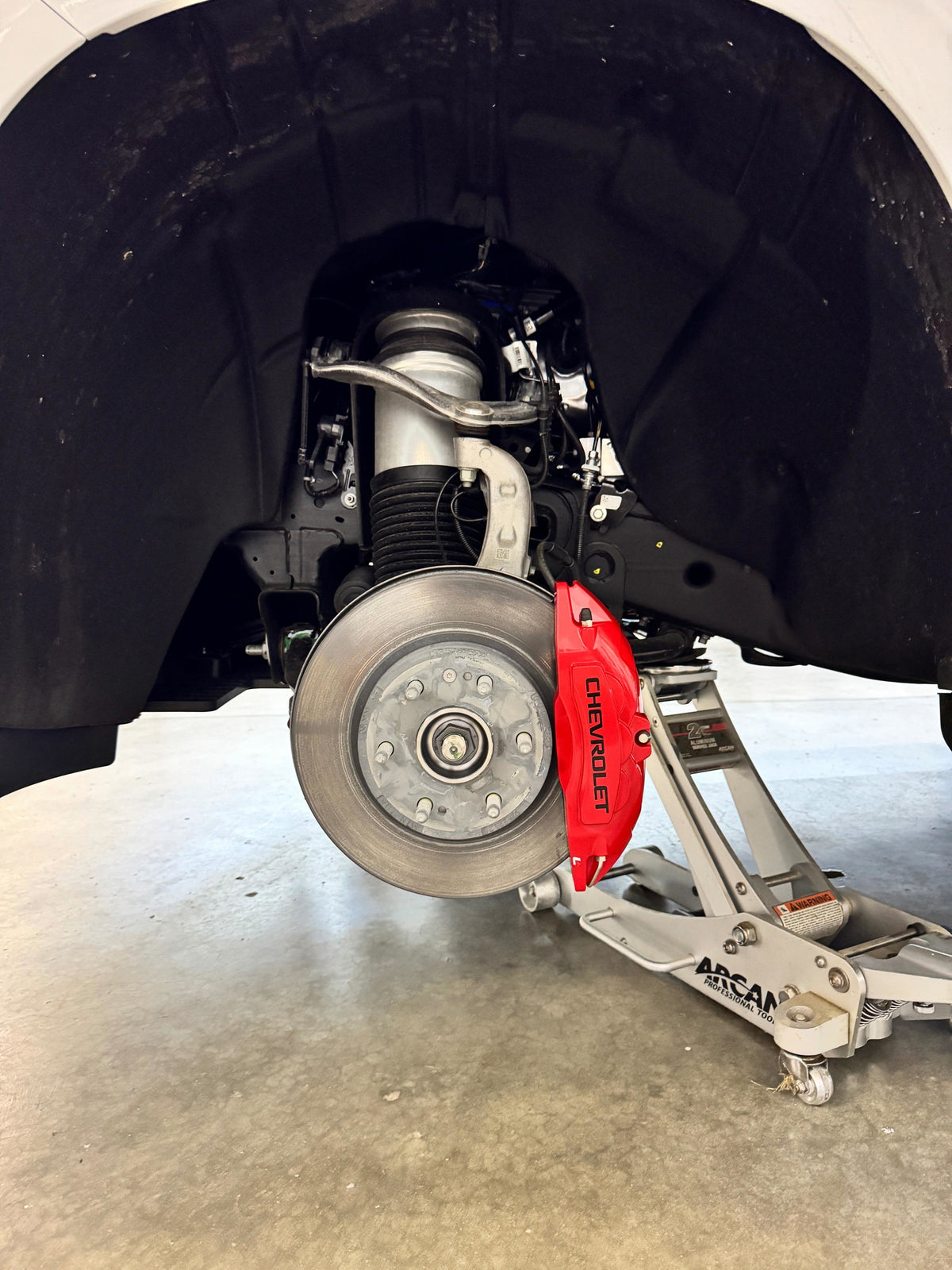 I am not typically a fan of fake caliper covers but I am IMPRESSED!