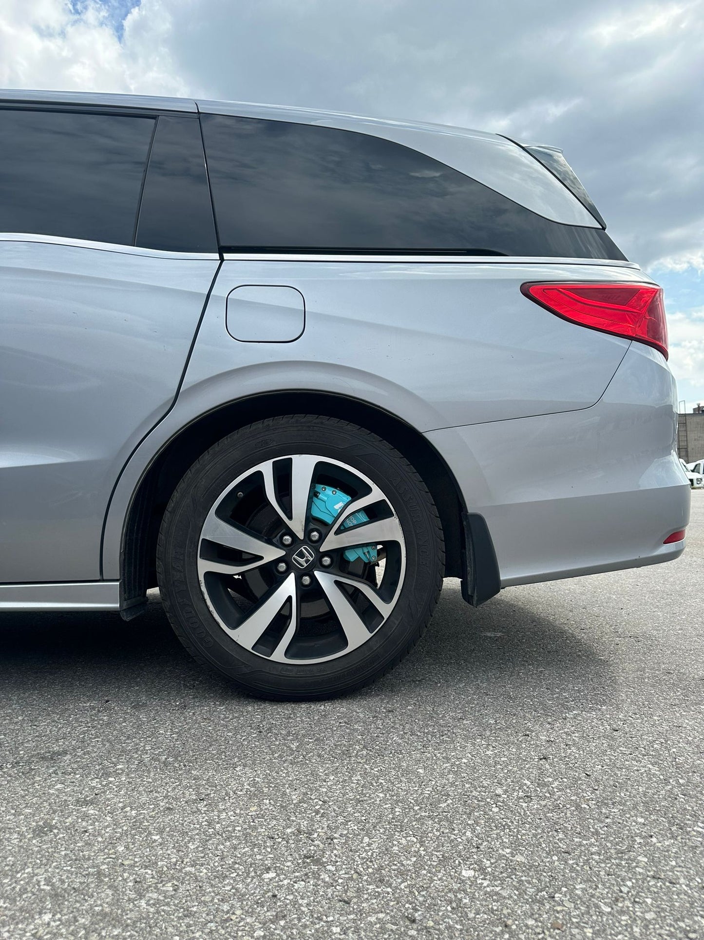 Cubiertas de pinza personalizadas para Honda Odyssey