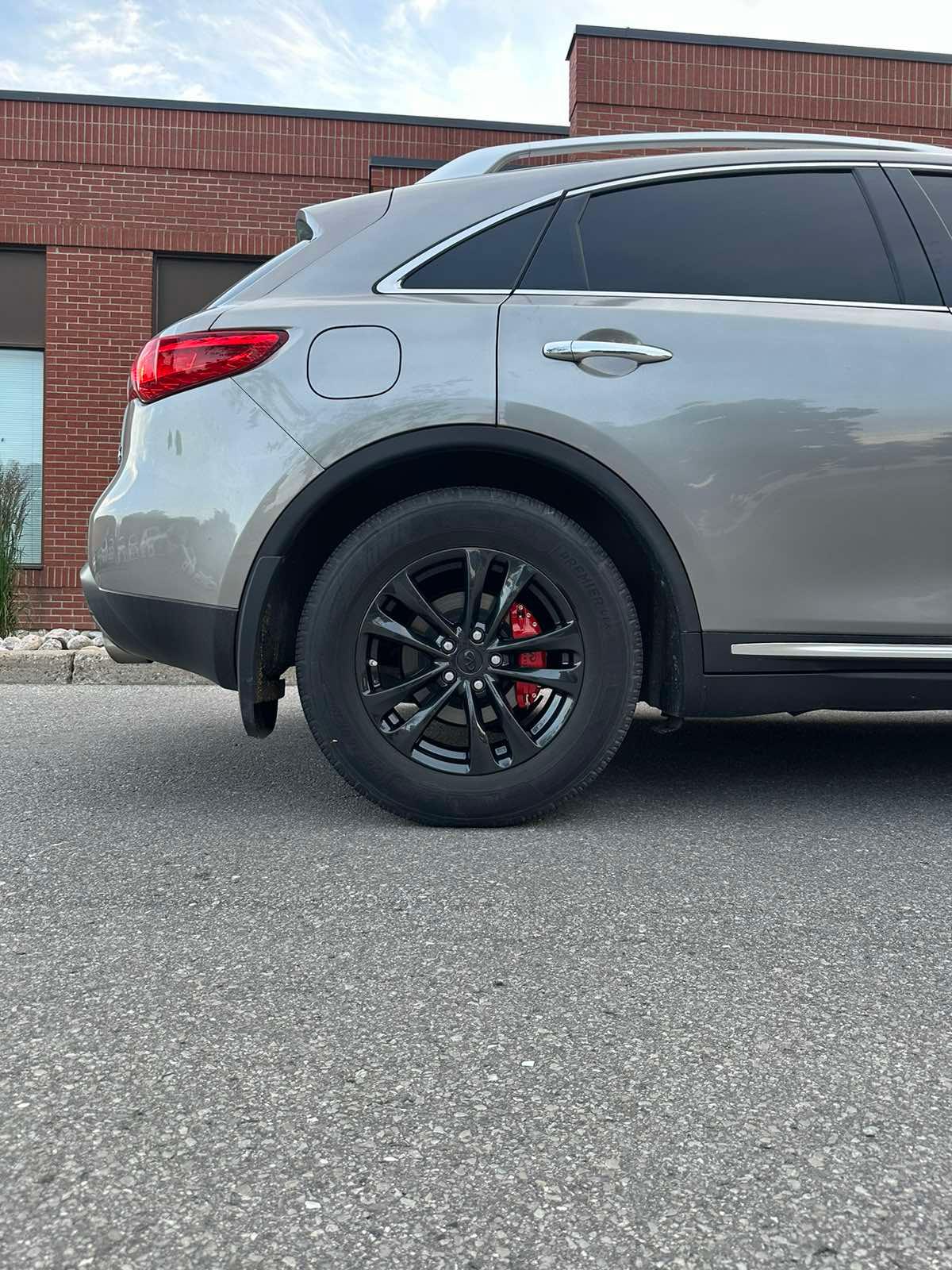 Cubiertas de pinza personalizadas para INFINITI FX