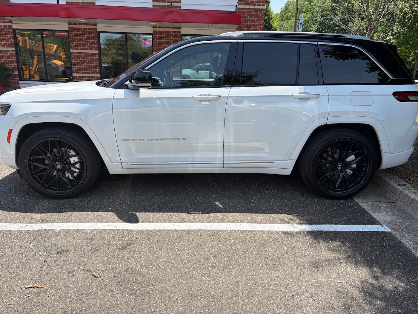 Jeep Grand Cherokee Custom Caliper Covers