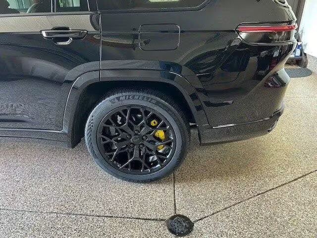 Couvre-étriers personnalisés pour Jeep Grand Cherokee L