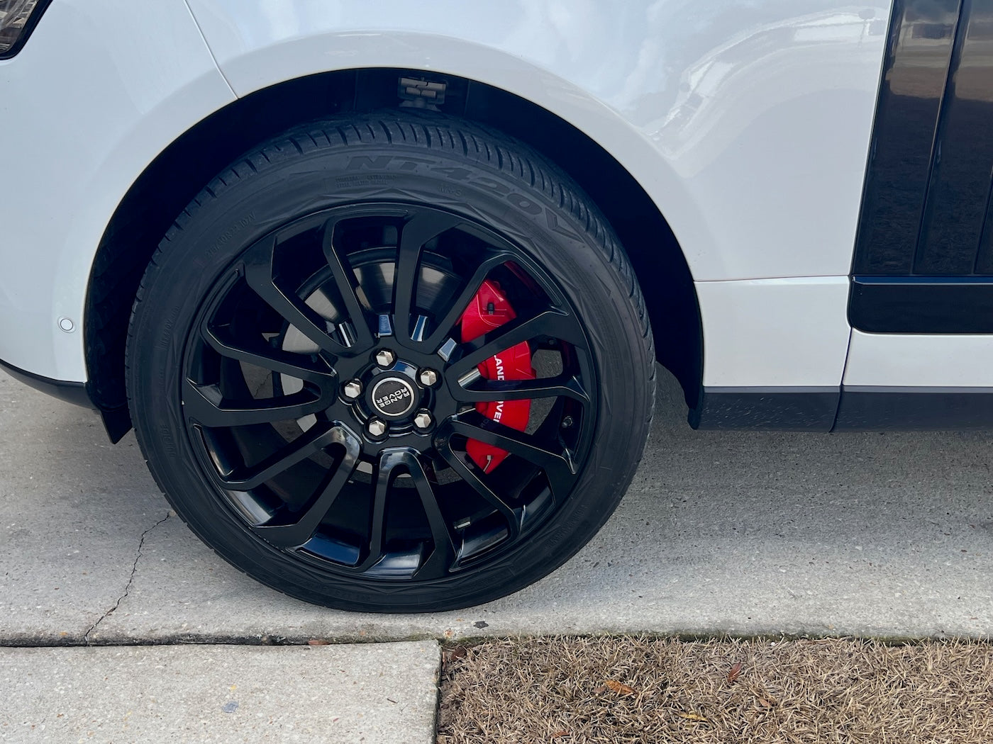 Land Rover Range Rover Custom Caliper Covers