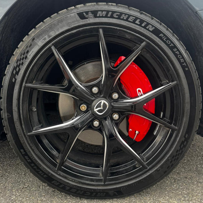 Cubiertas de pinza personalizadas para Mazda 6