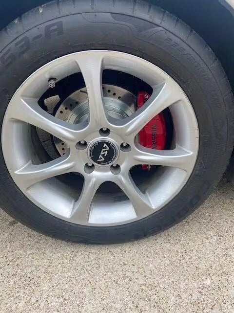 Nissan 350Z Custom Caliper Covers