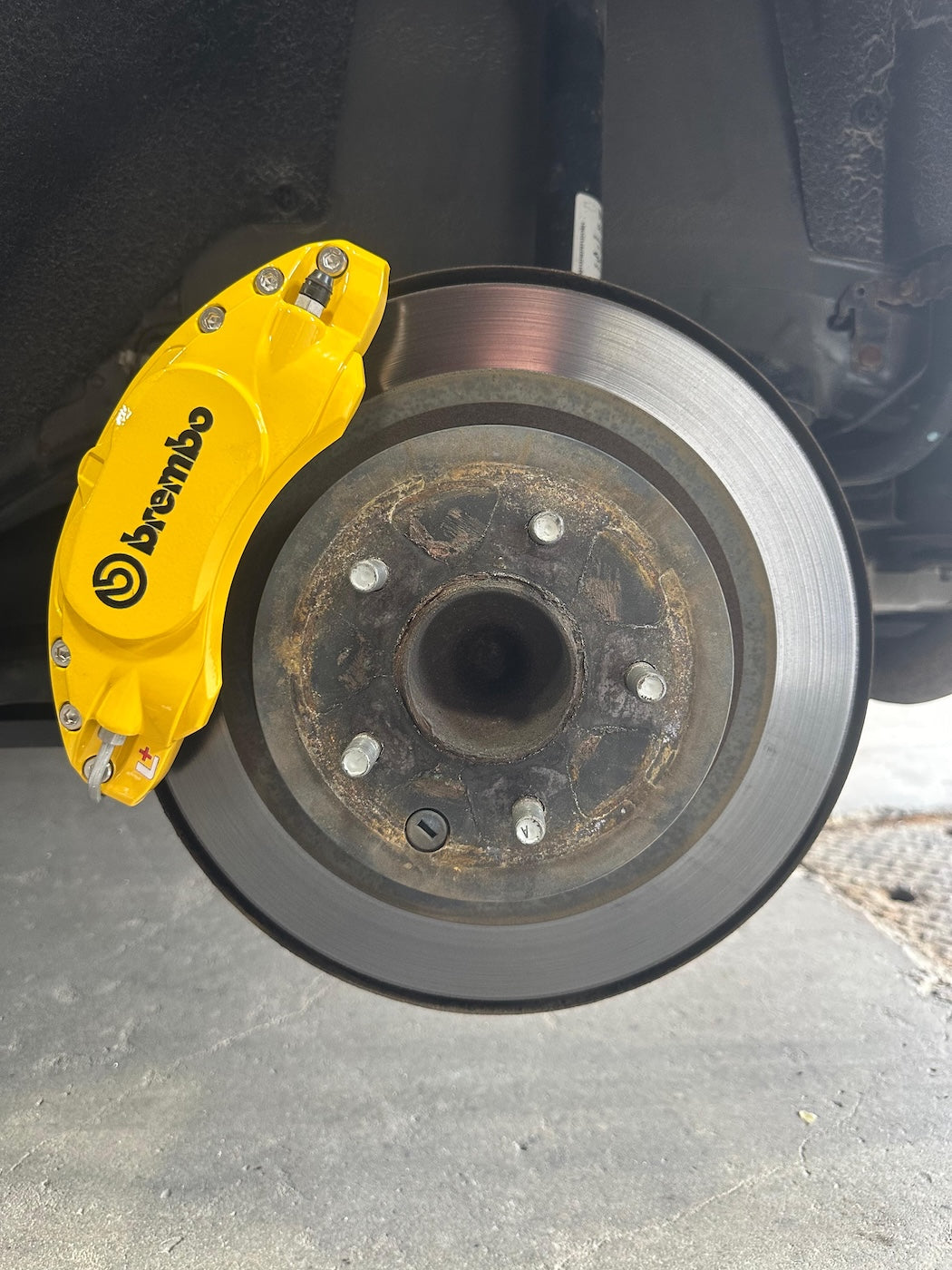 Cubiertas de pinza personalizadas para Nissan Altima