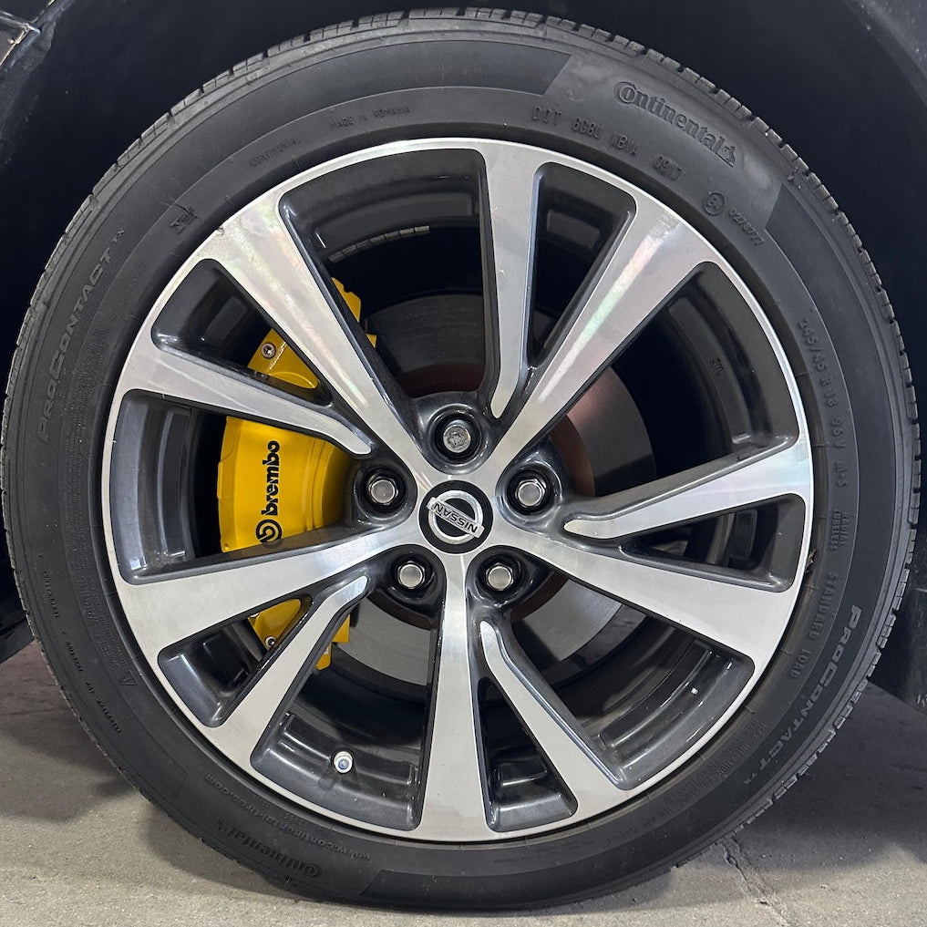 Cubiertas de pinza personalizadas para Nissan Maxima