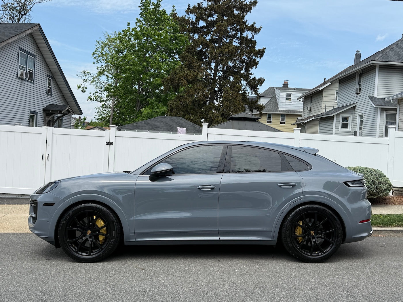 Porsche Cayenne Coupe Custom Caliper Covers