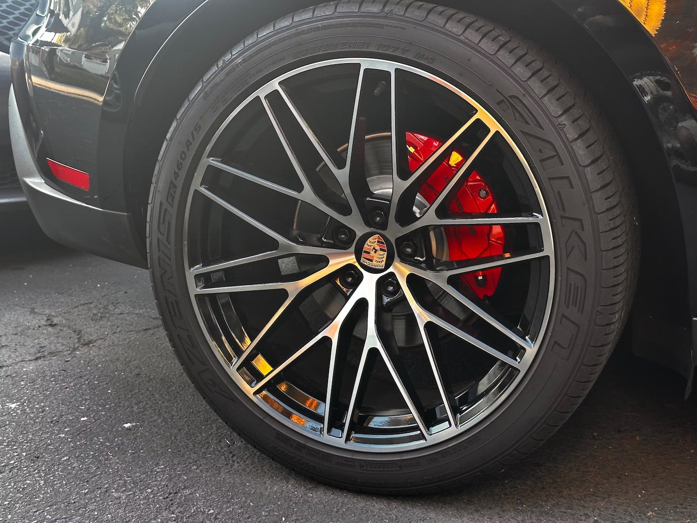 Porsche Macan Custom Caliper Covers