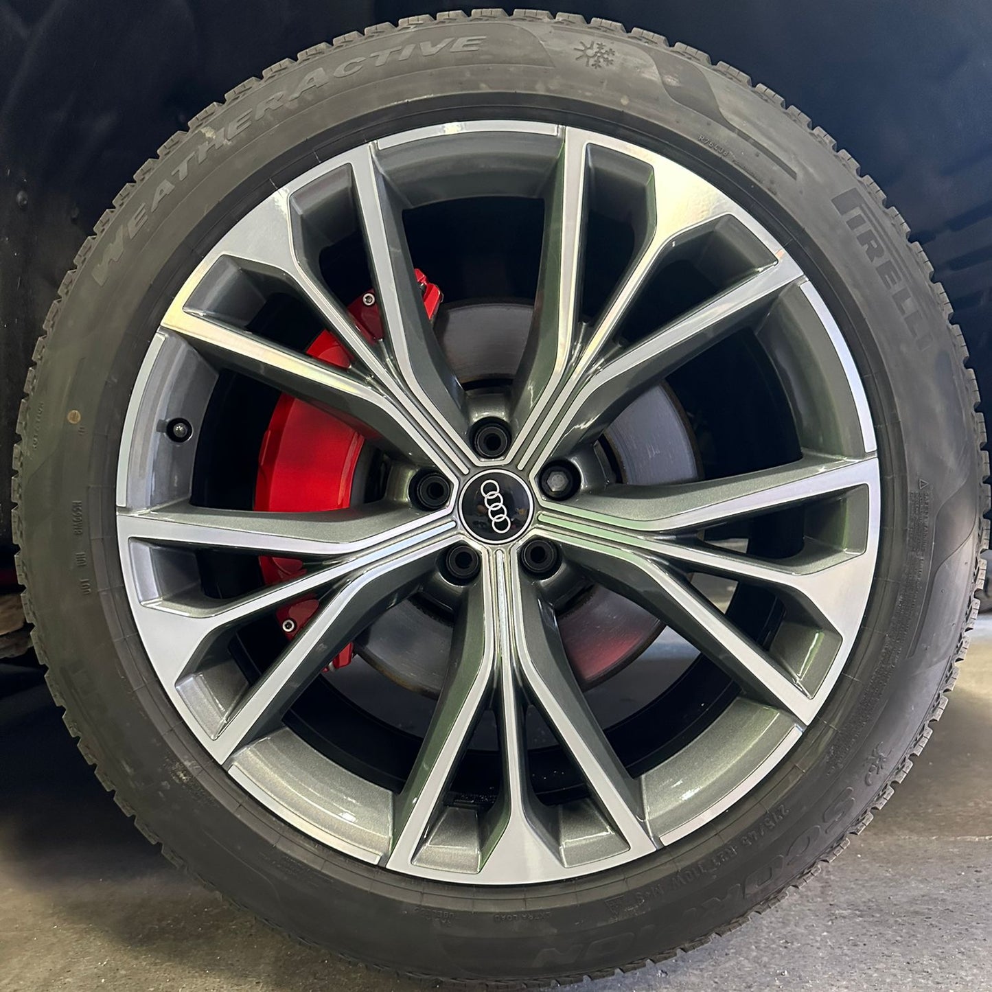 Cubiertas de pinza personalizadas para Audi Q8 e-tron