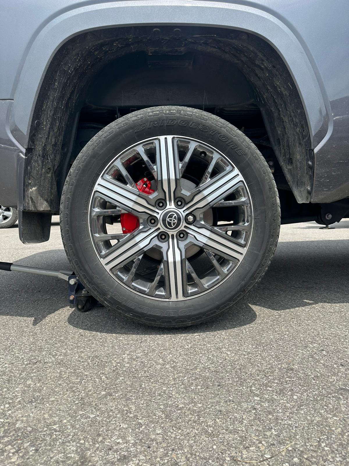 Toyota Tundra Custom Caliper Covers
