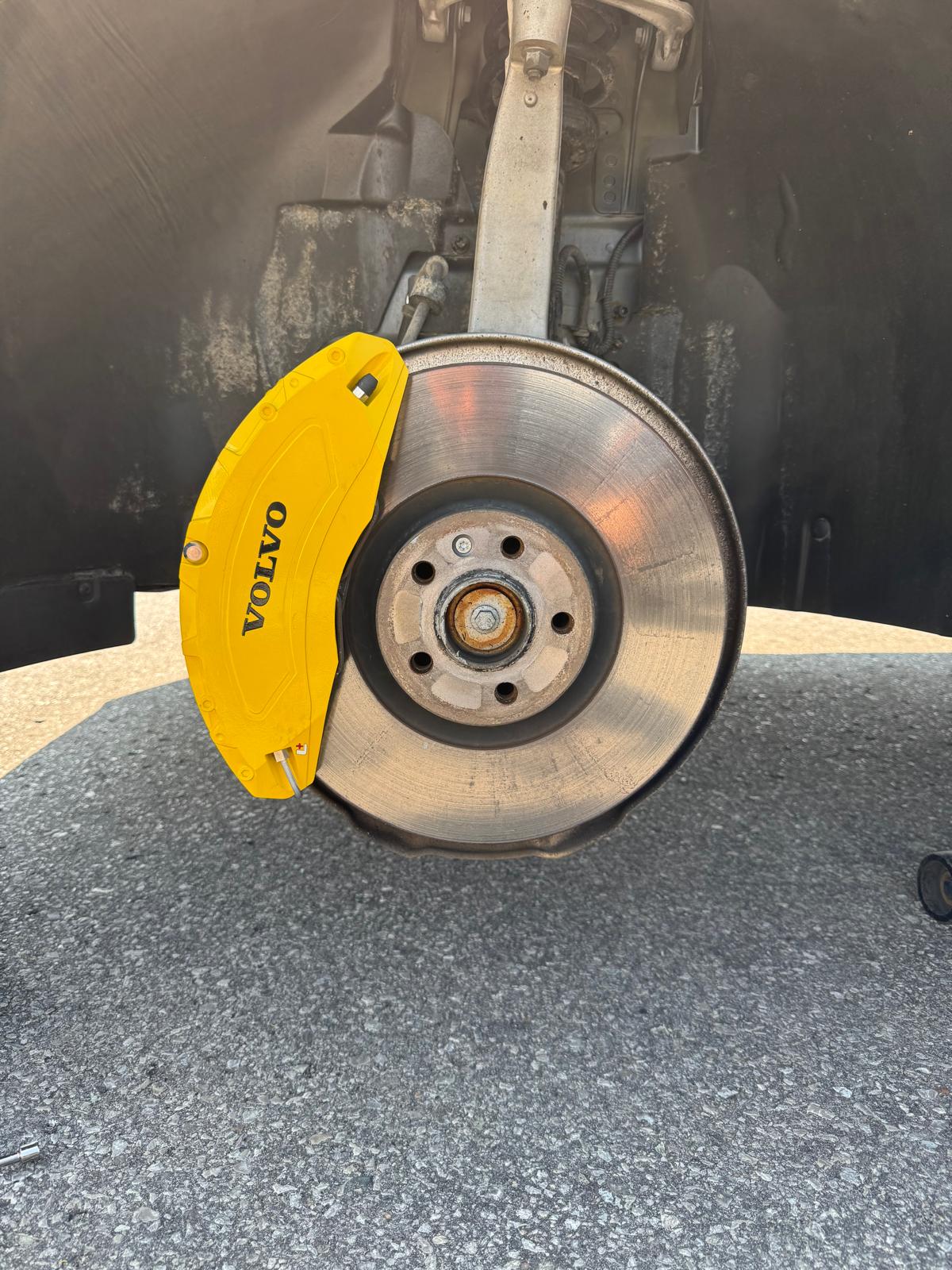 Volvo C30 Custom Caliper Covers