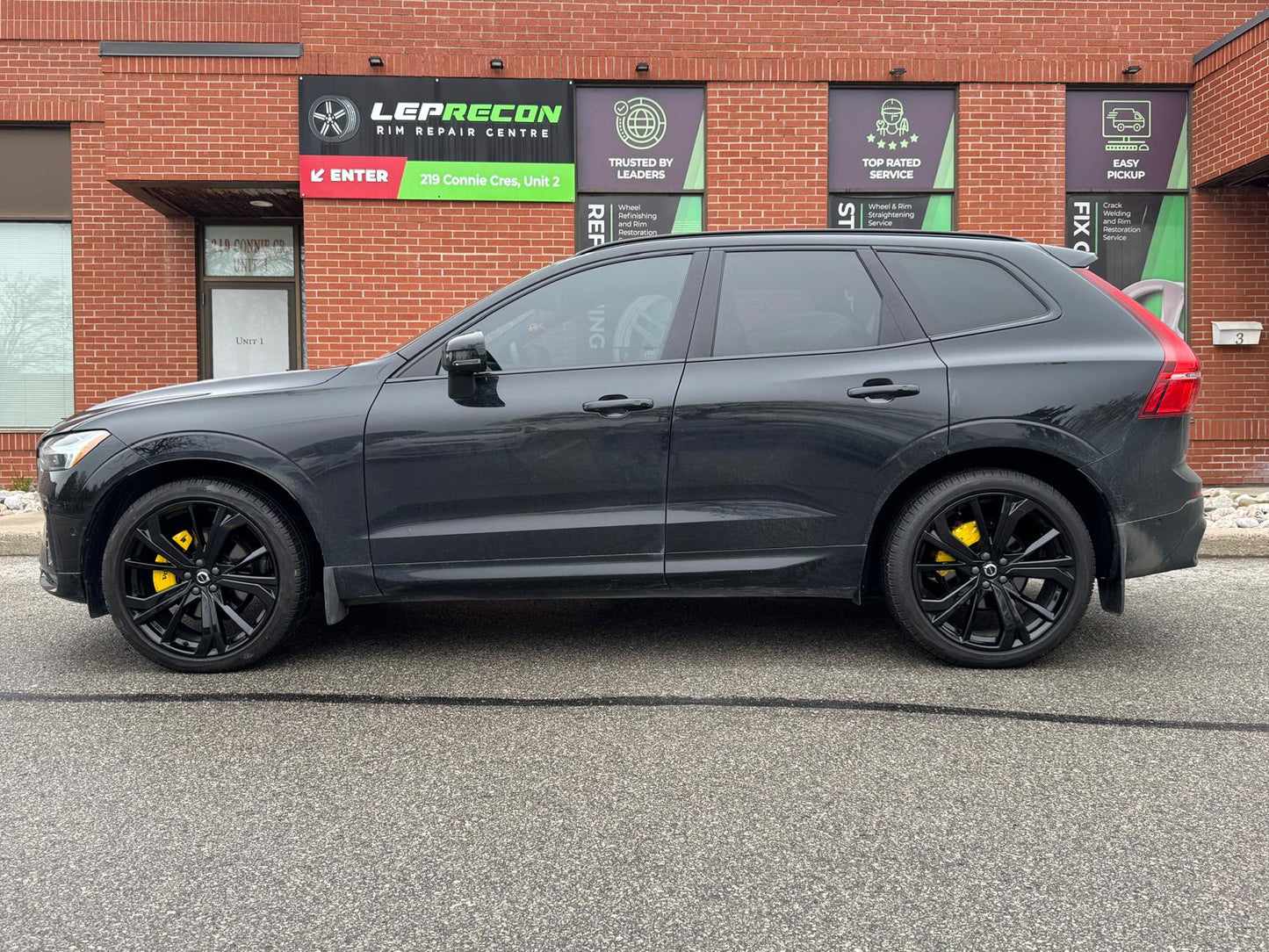 Volvo XC60 Custom Caliper Covers