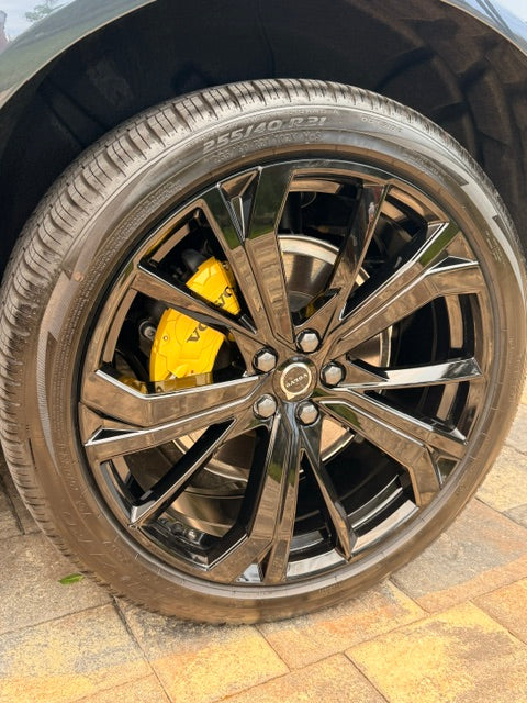 Volvo XC60 Custom Caliper Covers