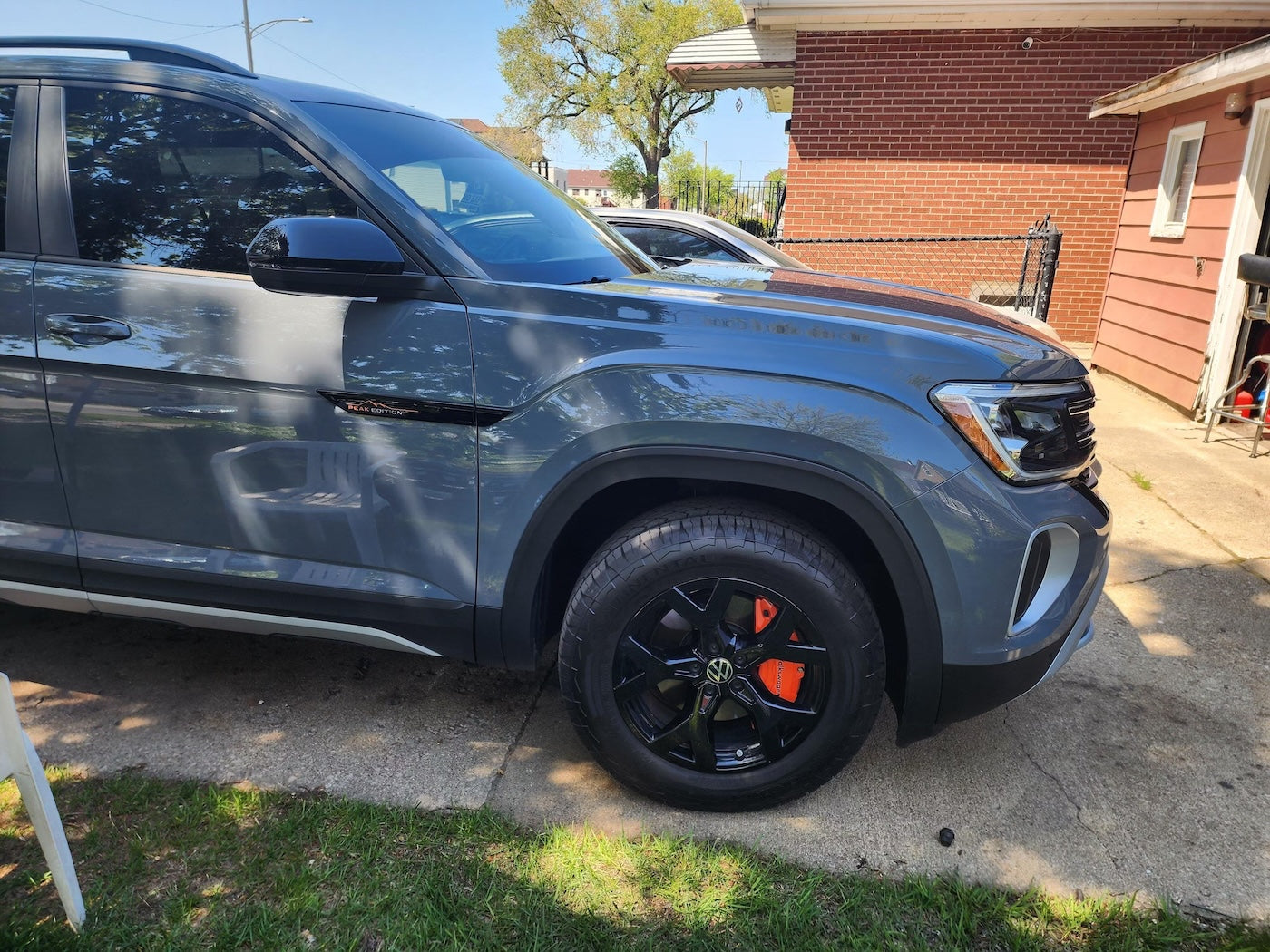 Volkswagen Atlas Custom Caliper Covers