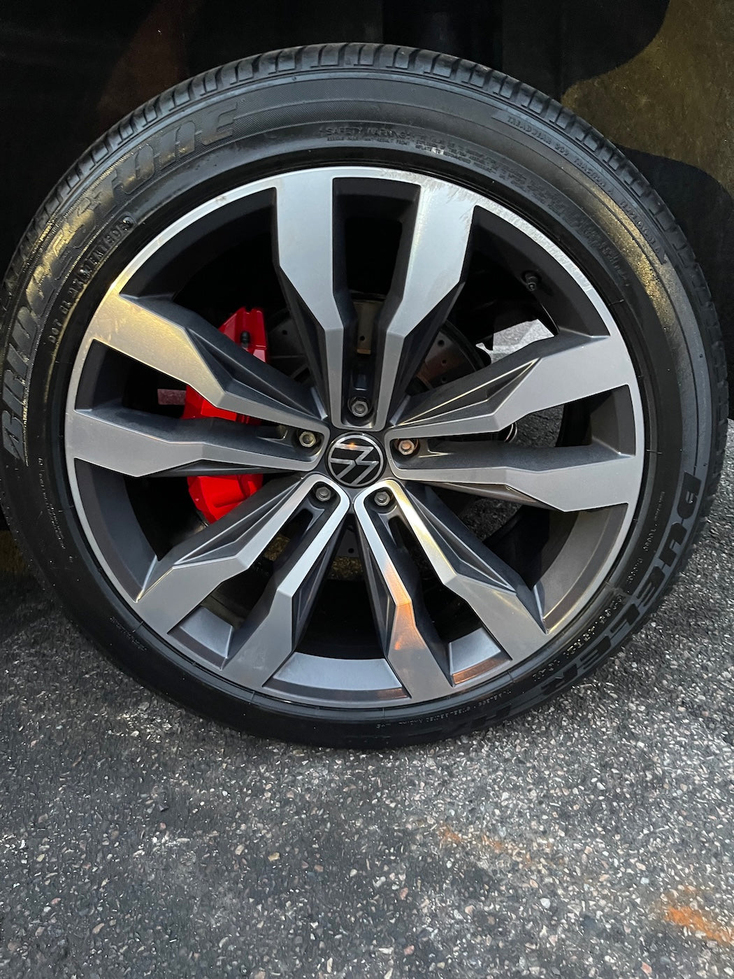Volkswagen Touareg Custom Caliper Covers