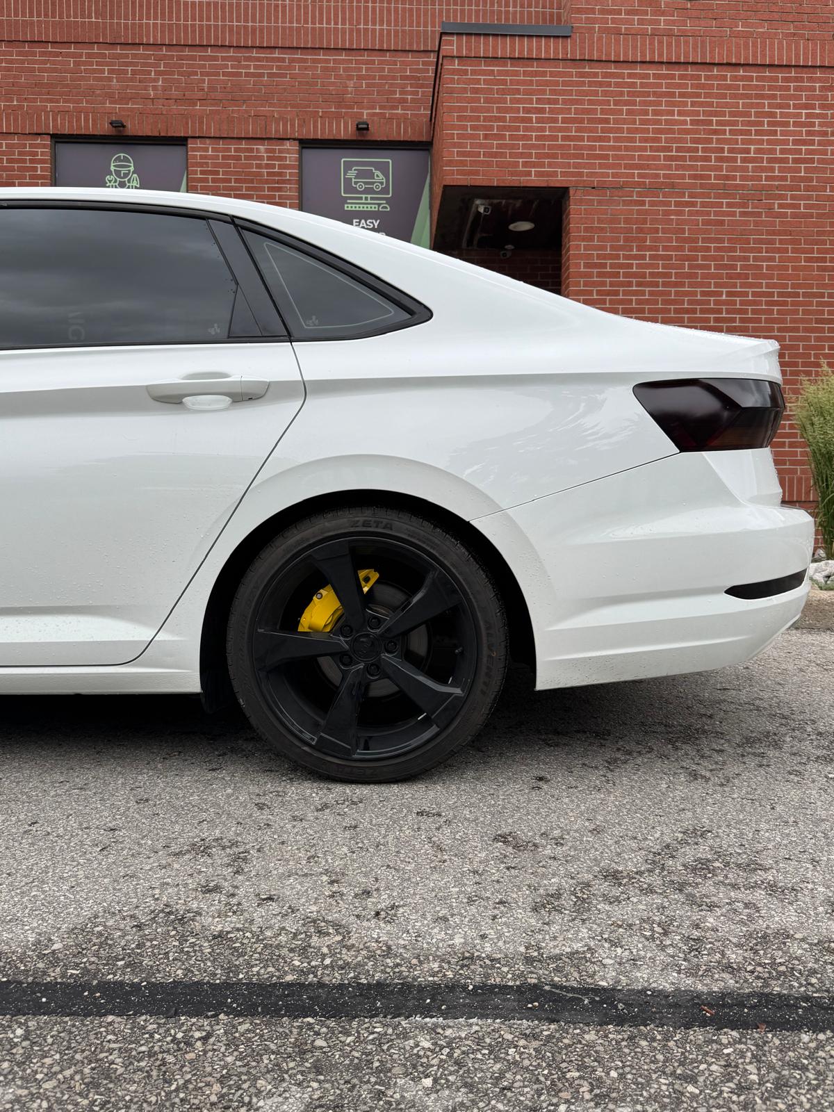 Volkswagen Touareg Custom Caliper Covers